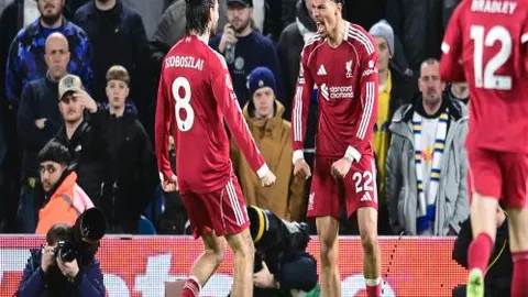 场下嬉笑无忌，场上挑战坚决不屈